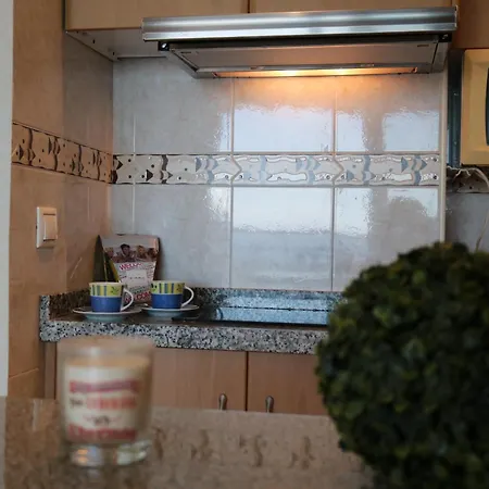 5b Mar 2 1 Appartement *