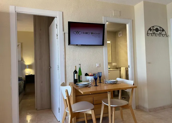 Apartment 5b Mar 2 1 *