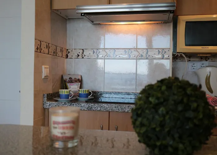 5b Mar 2 1 Apartment *